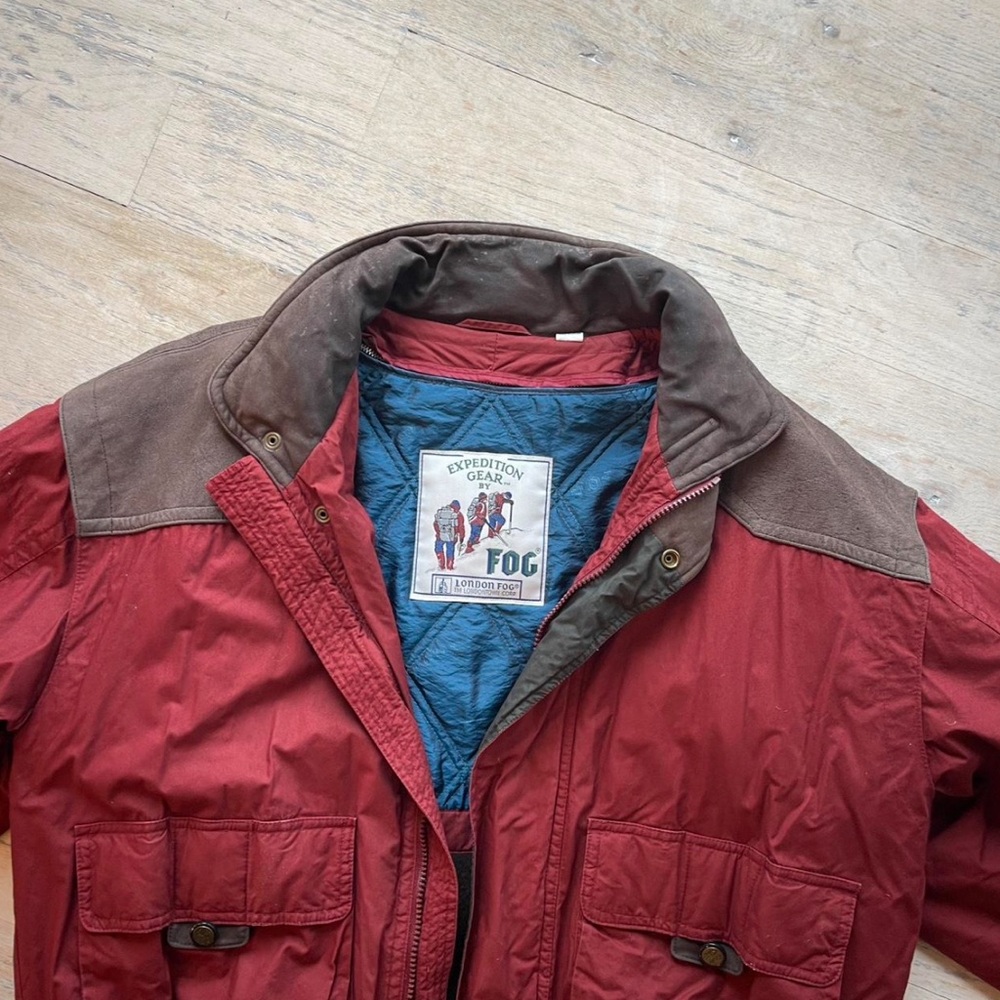 LONDON FOG Vintage Red Jacket with Brown Accents - Picture 2 of 4